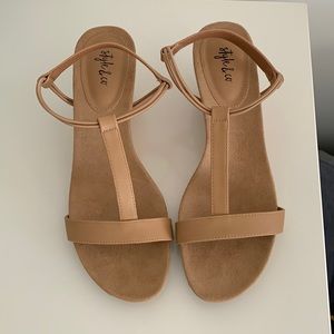Simple Wedge Sandal from Style & Co. Size 8.5